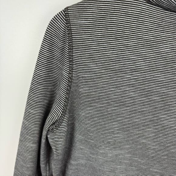 Lafayette 148 Striped Turtleneck Sweater in Black and White Sz M | Comfy Neutral - Picture 7 of 12